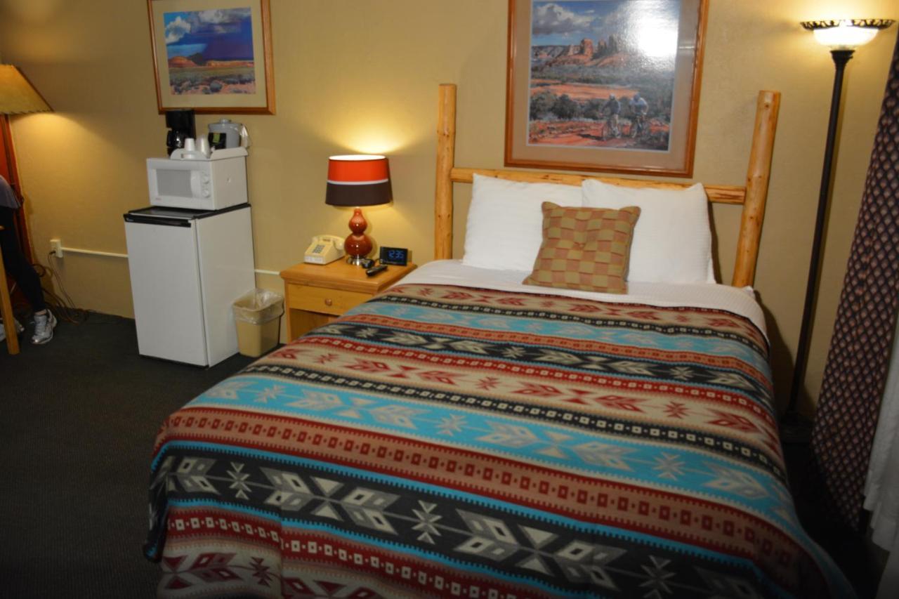 Sitzmark Chalet Inn Ruidoso Kültér fotó